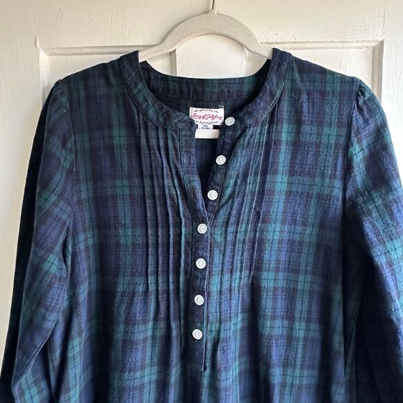 Lanz of Salzburg Sweet & Simple Black Watch Plaid Flannel Nightgown - Picture 3 of 8